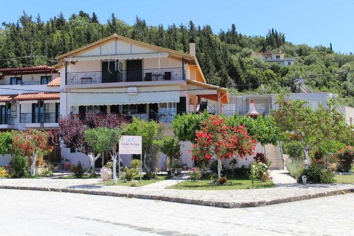 Explore Sivota