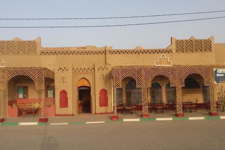 Explore Taouz