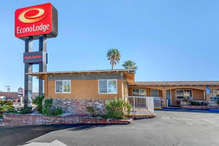 Explore Barstow