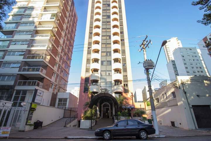 Explore Vila Mazzei
