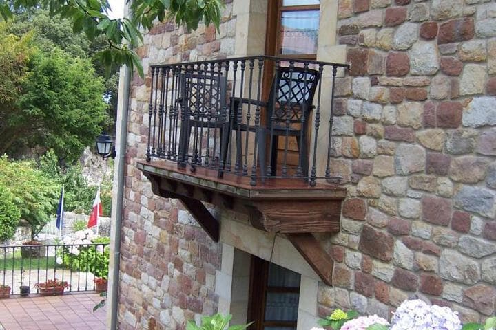 Explore Guriezo