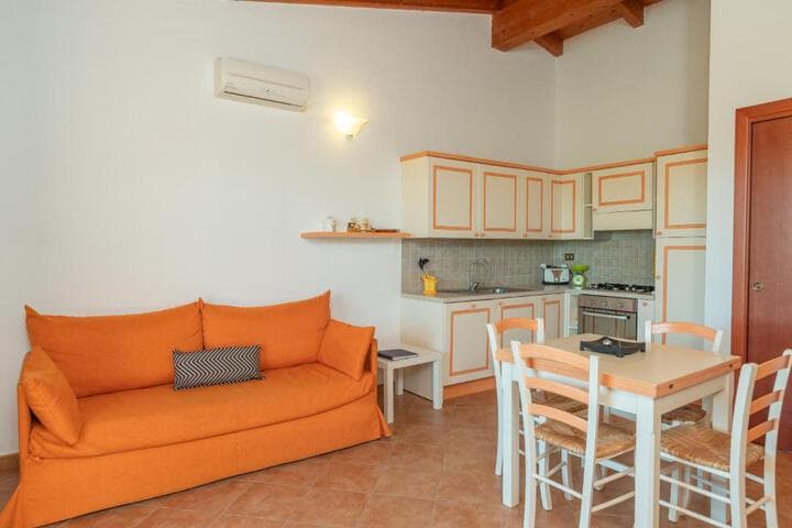 Explore Porto Pozzo