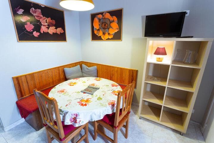 Explore La Massana