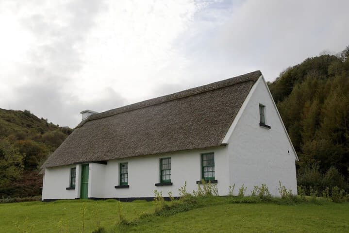 Explore Bunratty