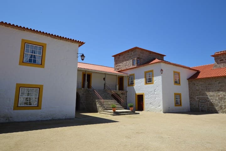 Explore Bravaes