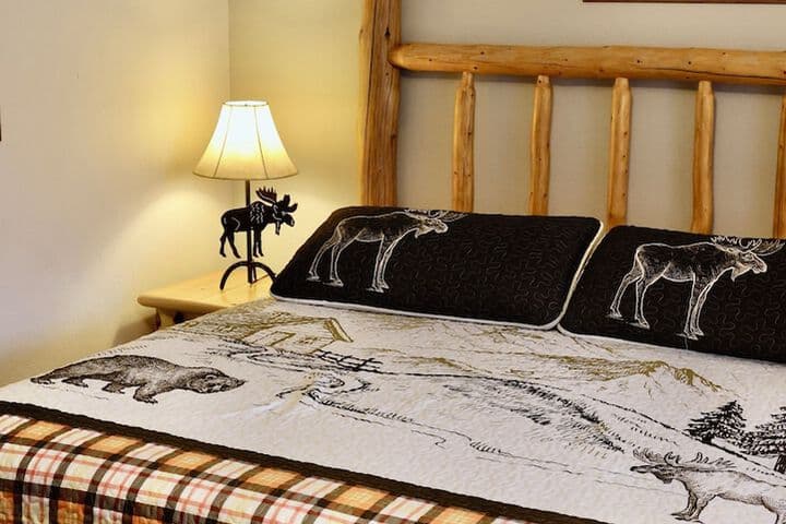 Explore Wapiti