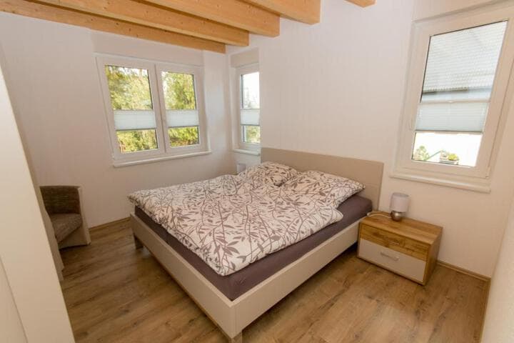 Explore Saalhausen