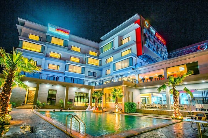 Explore Kaeng Khlo