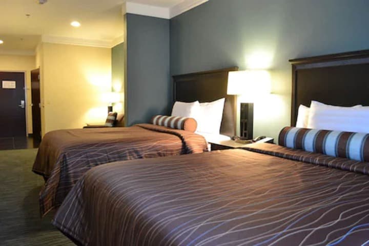 Explore Marietta