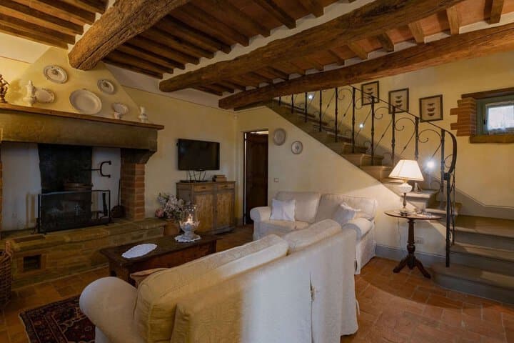 Explore Riccio