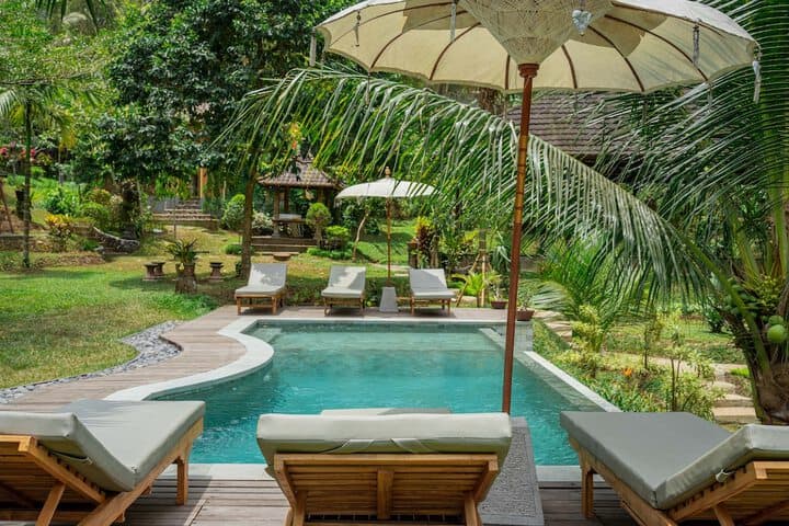 Explore Tegal Mengkeb