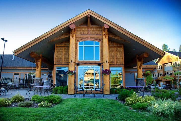 Explore Elkford