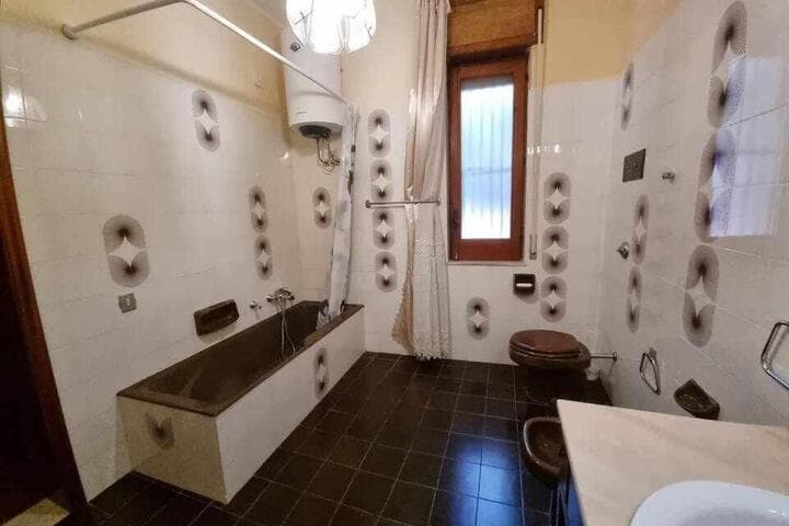 Explore Bastione