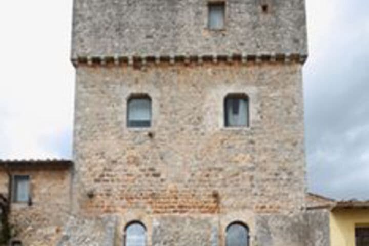 Explore Castellina Scalo