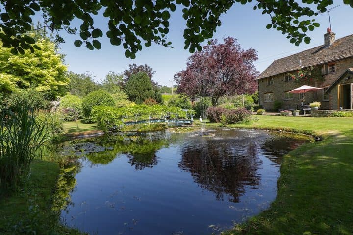 Explore Old Radnor