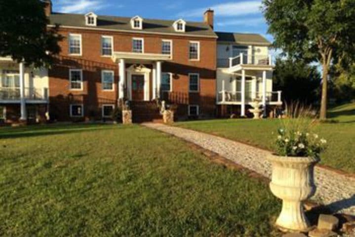 Explore Glenvar