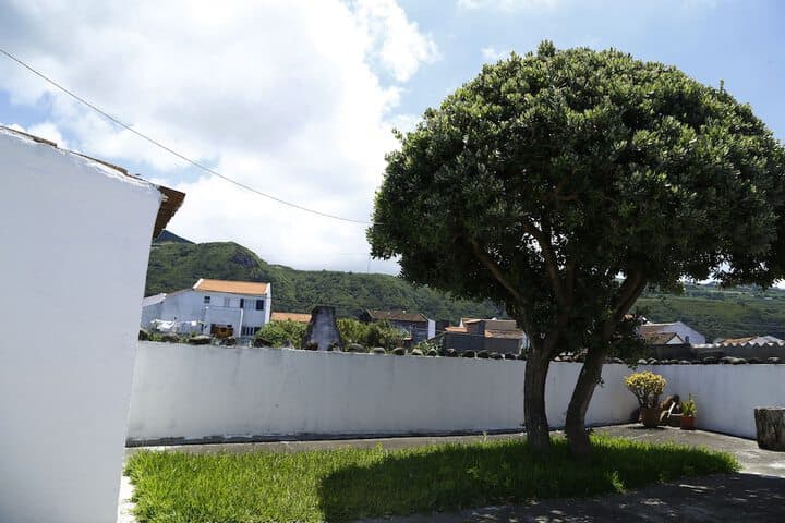 Explore Relva