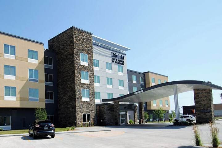 Explore Historic Downtown Winona