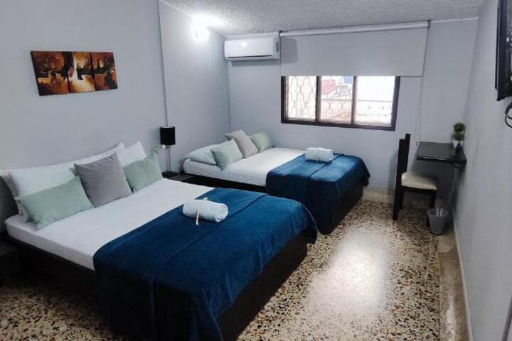 Explore Comuna 4 Occidental
