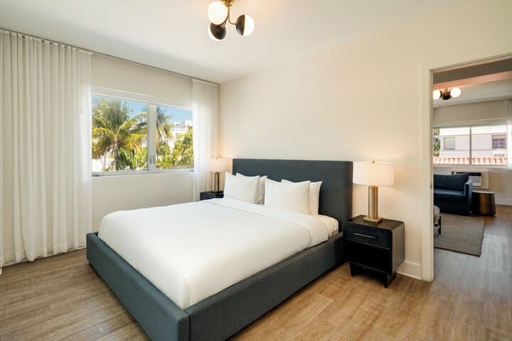 Kenmore Village Hotel South Beach