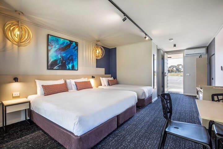 Explore Hamlyn Heights