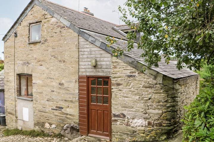 Explore Saint Winnow