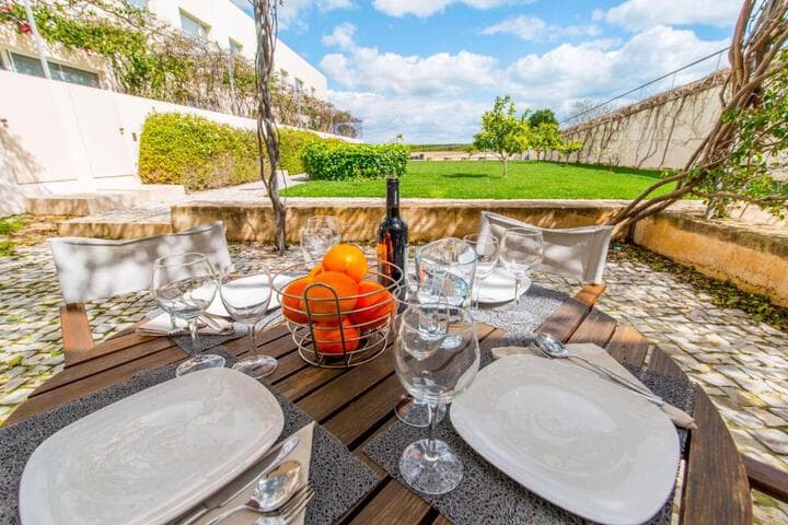 Explore Cabanas