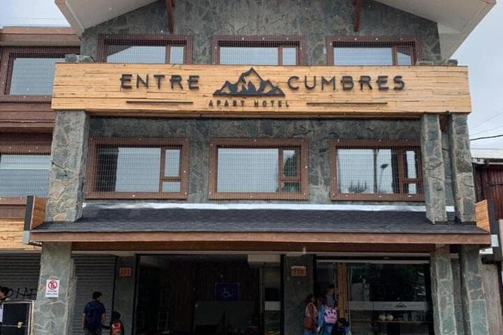 Explore Puerto Guadal