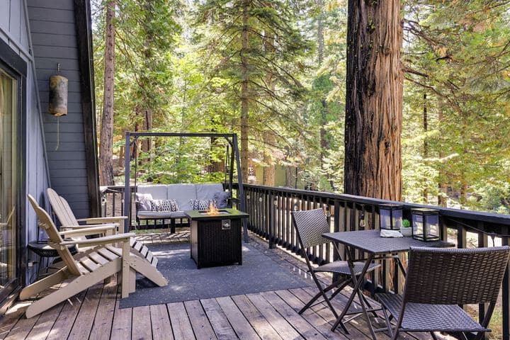 Explore Tamarack