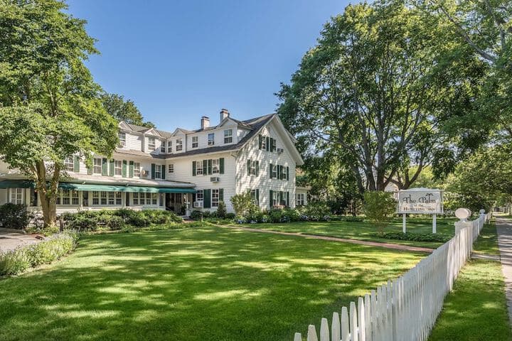 Explore Egypt Lane Historic District