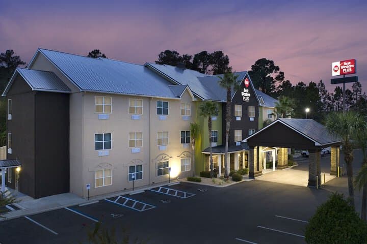 Explore White Springs