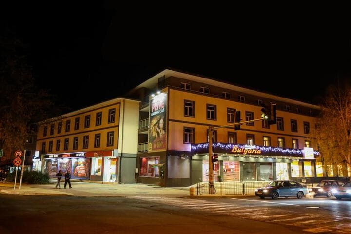 Explore Skalna Glava