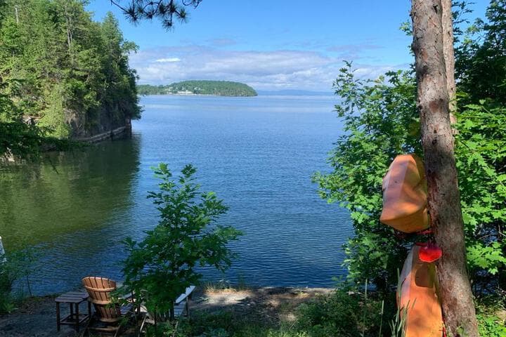 Explore Thayer Beach