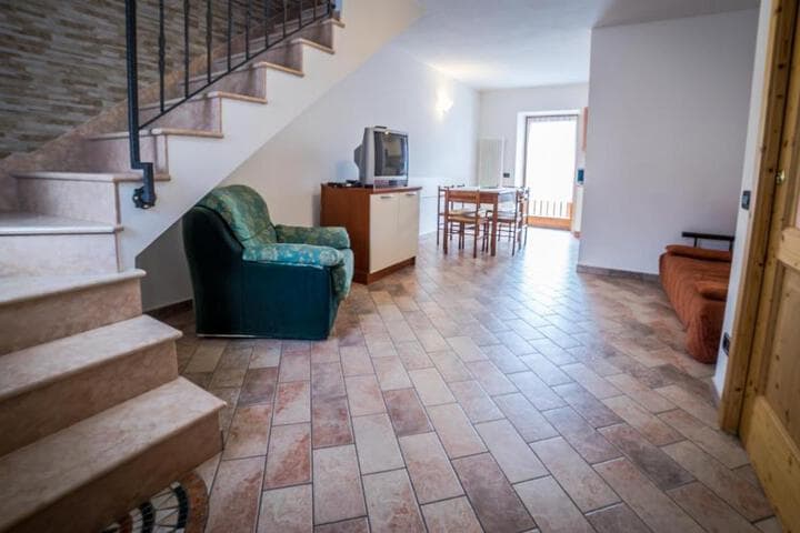 Explore Val Maria Pur