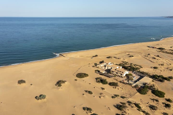 Explore Marina Di Arbus