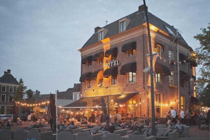 Explore Holtenbroek