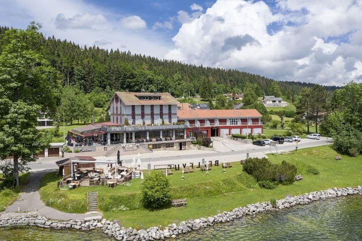Explore Le Chenit