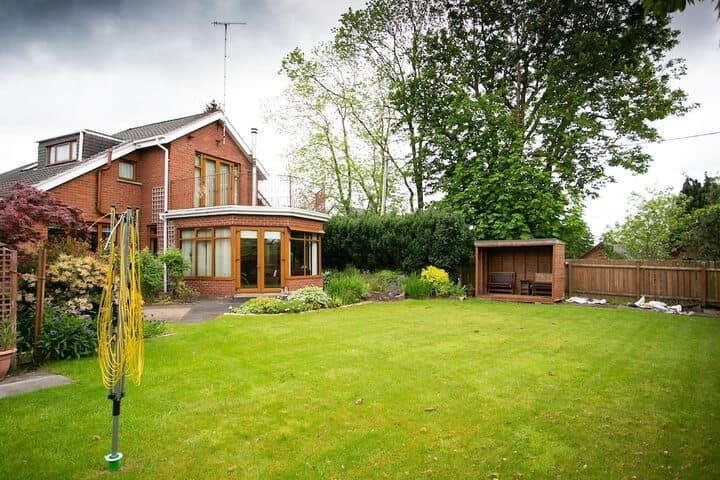 Explore Upper Ballinderry