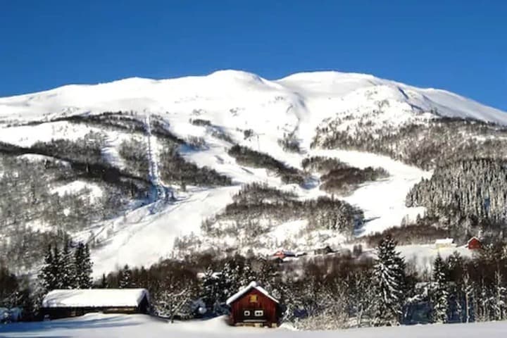 Explore Haukeligrend