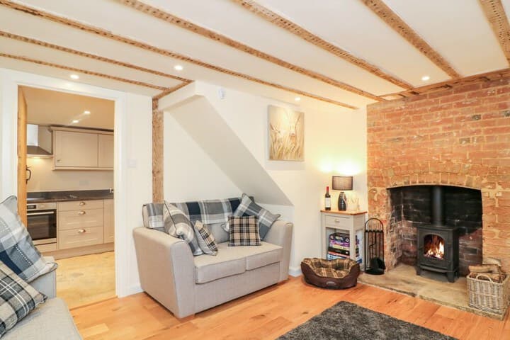 Explore Corsley