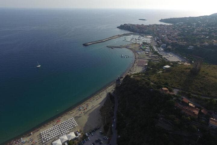 Explore Monte Di Luna