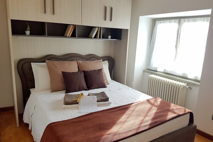 Explore Villa D Alme