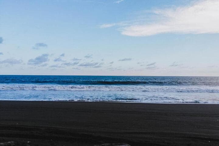 Explore Las Lisas