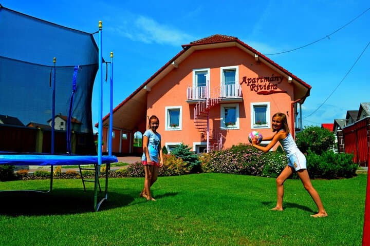 Explore Nizny Sliac