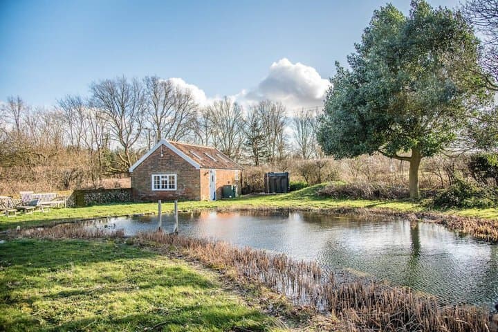 Explore Chillesford