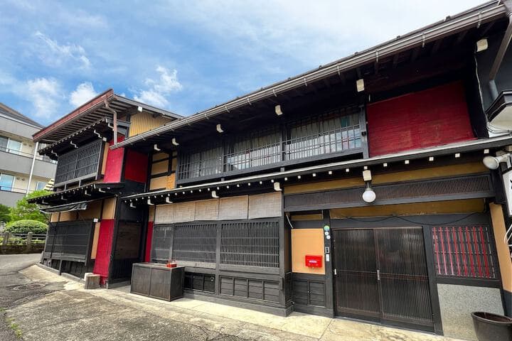 Explore Okuhida Hot Spring Village