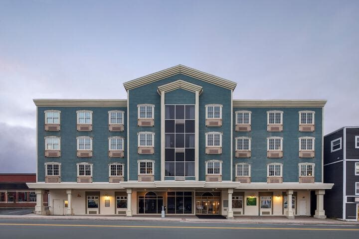Explore West End