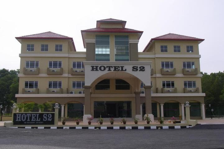 Explore Kemayan Square