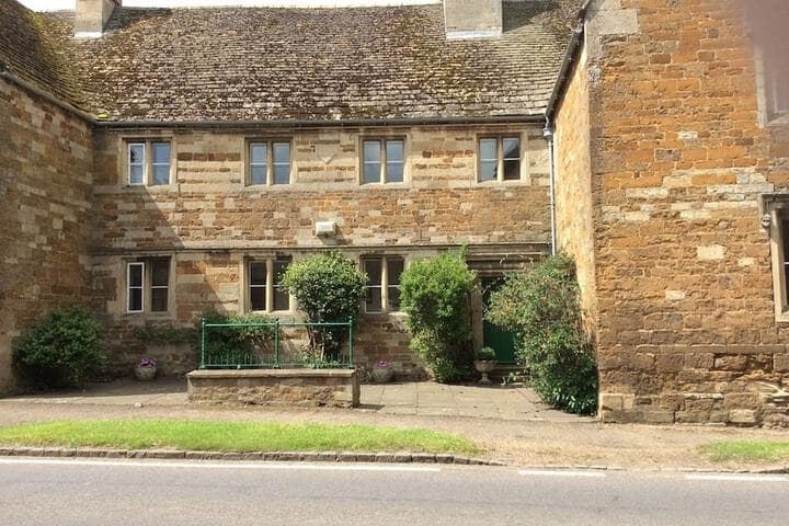 Explore Medbourne