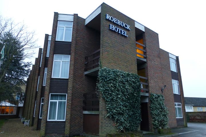 Explore Chapmore End